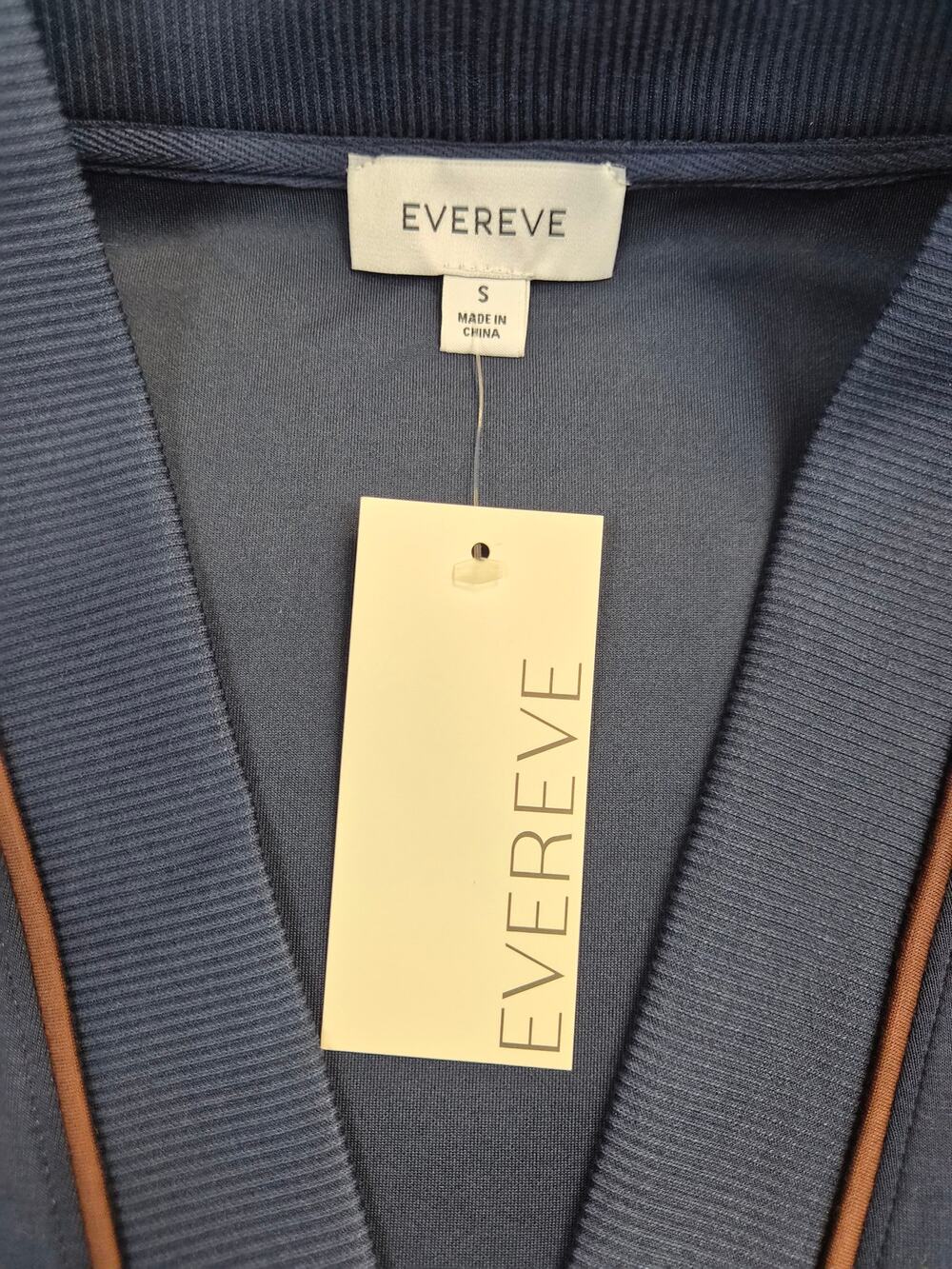 NWT Evereve Corinne Sleek Sweatshirt Size S Navy Jersey Fabric (1347)